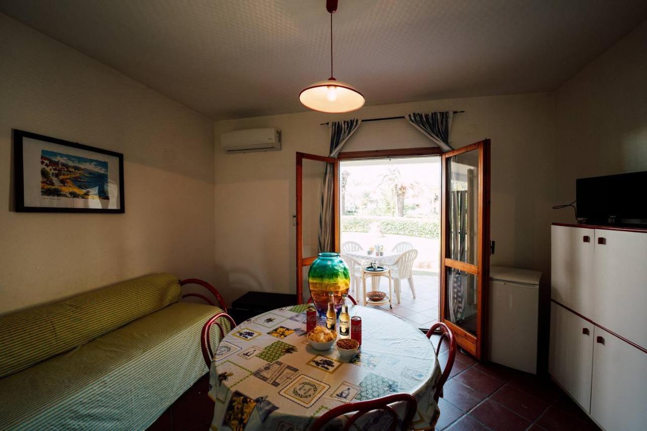 Casa Vacanze Lux By White Aparthotel I Casoni ภายนอก รูปภาพ